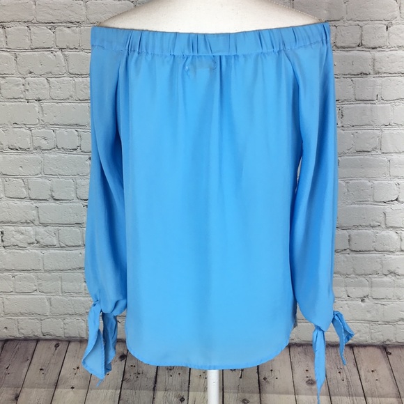 🌺SOLDFinn & Grace Top - Picture 2 of 4